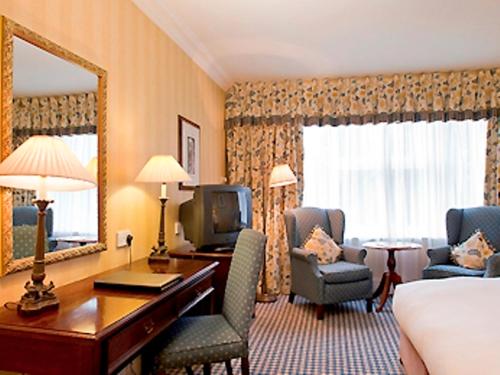 Winchester Wessex Hotel by Sunday