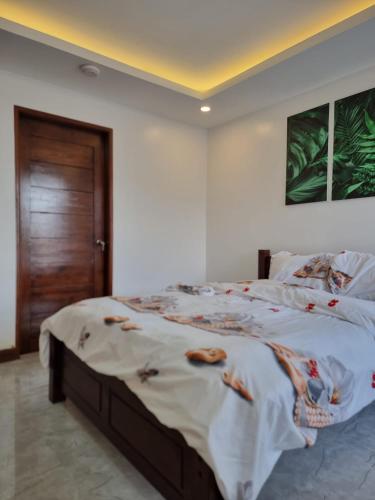 C Mary's Staycation in Tanza Cavite Condo Type with balcony good for 2 person