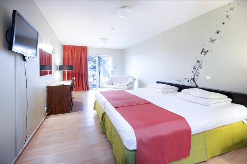 Peoleo Hotell