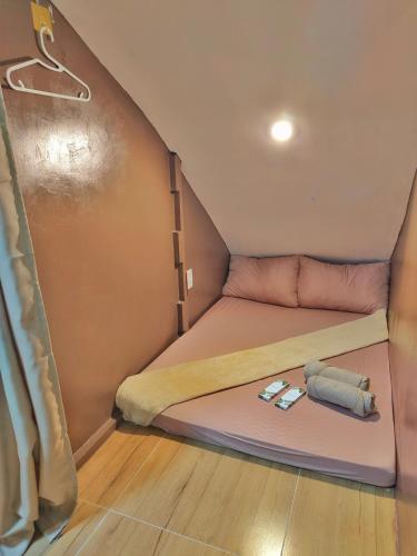 Mactan Airport HOSTEL at Aashvi Cozy Cabin