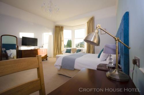Crofton House Hotel