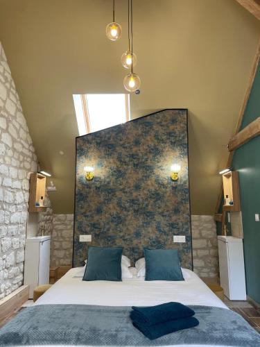 Le Relais, La Dormance, Le Bois Dormant