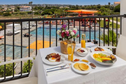 Regency Salgados Hotel & Spa