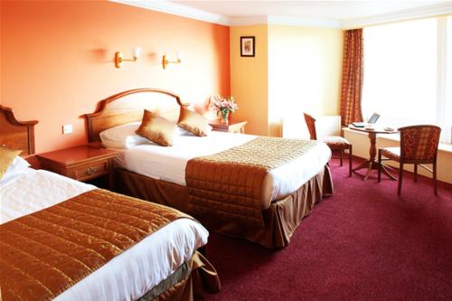 Central Hotel Donegal