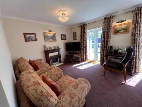 Private Apartment in Windsor