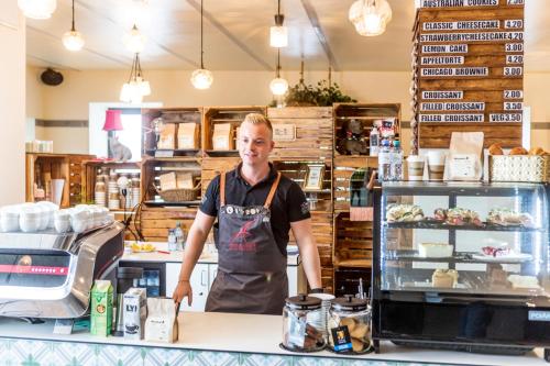 Wombats City Hostel - The Naschmarkt