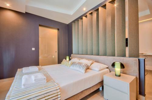 Jules Suites