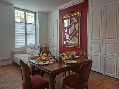 2 Chambres, Les Dentellières de la Cathédrale