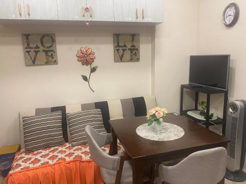 1 Bedroom Condo with View! LF10