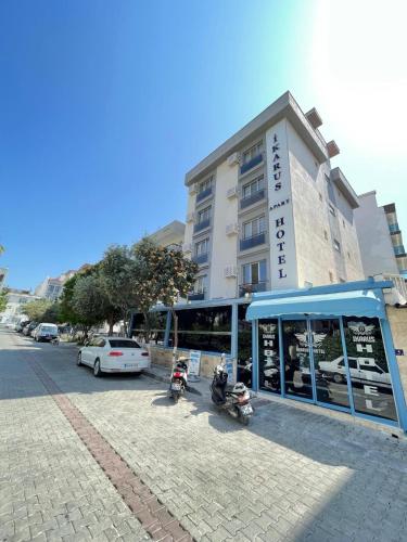 Ikarus Hotel
