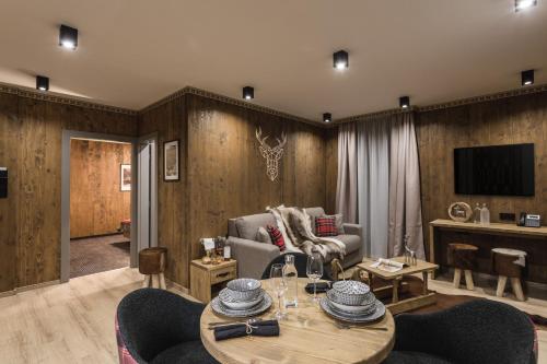 ARIETES MARMONT Apartmány