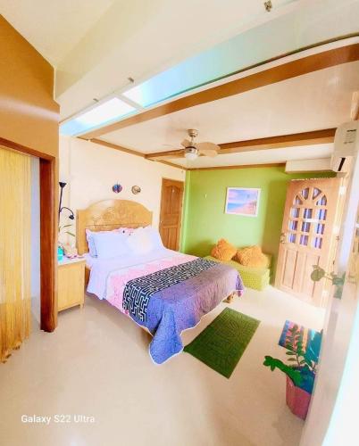 CHUE&LARRY'S BEACHSIDE HOMESTAY