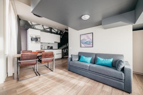 YAYS Amsterdam Maritime by Numa