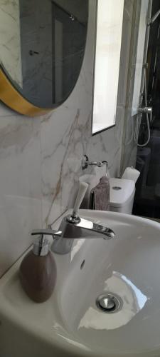 Coral Reef Apartments