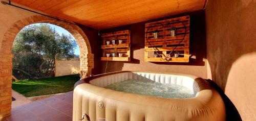 Cal Ganyada, Casa Rural Cardona