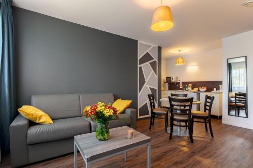 Zenitude Hotel-Residences Nantes Metropole