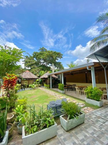 Coron Vista Lodge