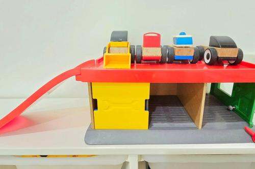 Kiddie Hostel Unit 30B-kids and pets friendly in Subic bay freeport zone