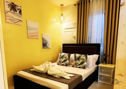 Puerto Princesa Romantic Studio with Balcony, FREE Pool & Gym - B2 5Chrysolite