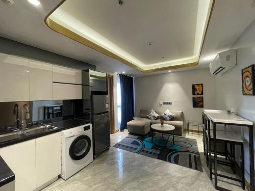 High Class 1BR at One Euphoria