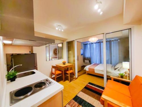 1BR Condotel at Azure Urban Resort Near Airport #AZ02