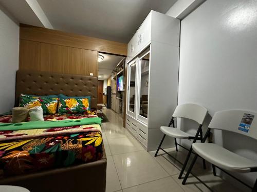 Shell Residence MOA Manila by JO Alano