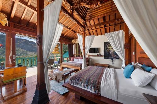 Karuna El Nido Villas