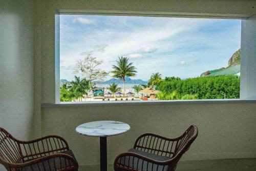 Ora Beach Resort