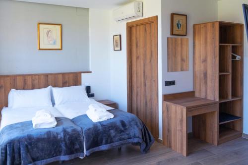 Monturiol Apartaments