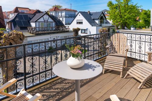 Kapitänshaus Friedrich Franz - Premium Apartments 200 Meter vom Strand und Alten Strom