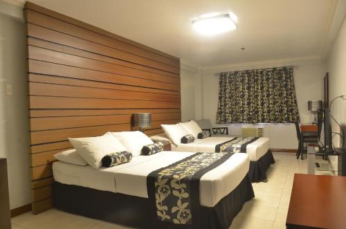 Jupiter Suites