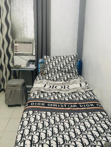 JOHNFONZ BUILDING Cozy Room