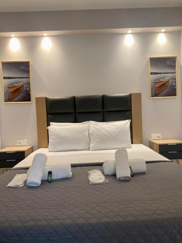 THOMAS STUDIOS & APARTMENTS PARALIA