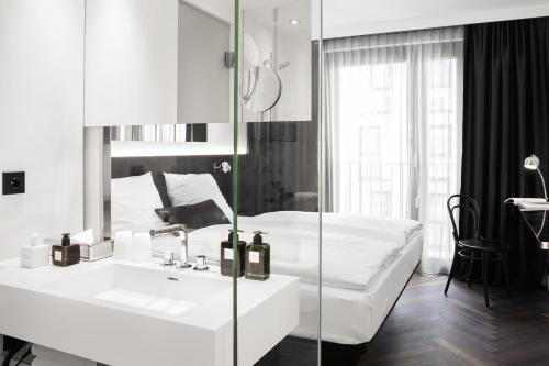 Hotel AMANO Grand Central
