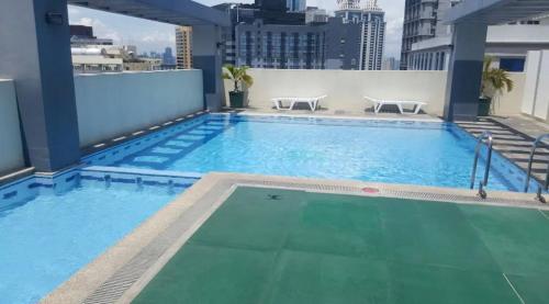 Rsquared Condo
