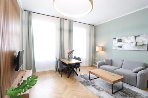 Dmg Apartments Hotel