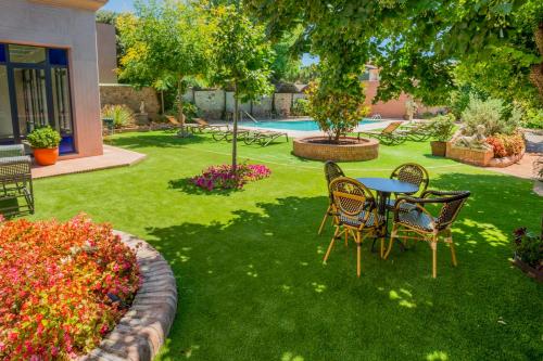 Apartamentos Sant Jordi Montbrio