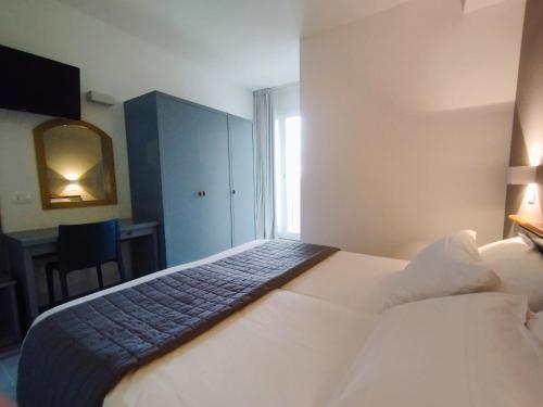 Hotel Excelsior