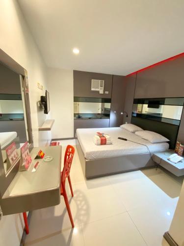 Hotel Sogo EDSA Trinoma
