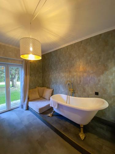 D'Vine Country House