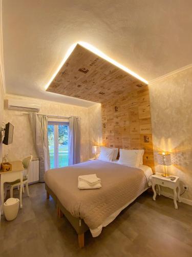 D'Vine Country House
