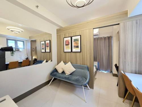 1BR Condotel with Balcony at FAME Residences #FM35