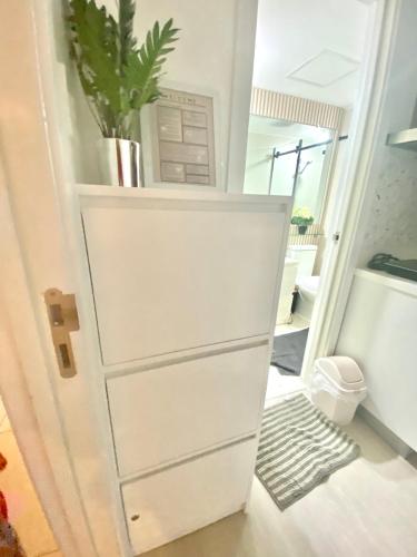 Alexis Place Azure North