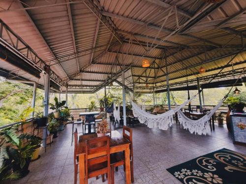La Vida Hostel