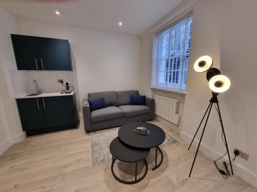 Victoria Lodgings London