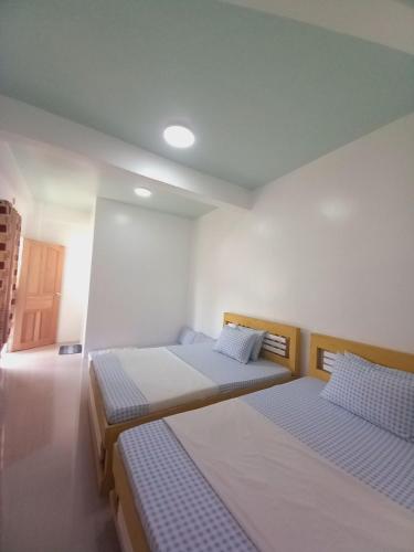 Glenmark's Homestay New Oceanview Rooms