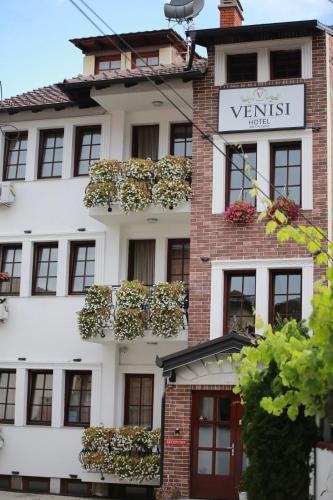 Venisi Hotel