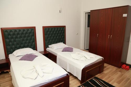 Venisi Hotel
