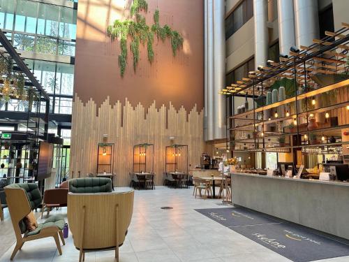 Skyline Airport Hotel