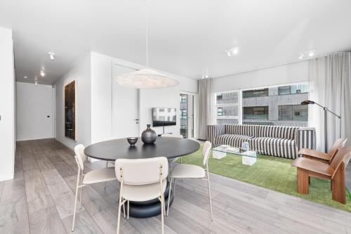 Harbour View อพาร์ตเมนต์ 2 ห้องนอน 2 ห้องน้ำ ใจกลางเมือง พร้อมที่จอดรถฟรี